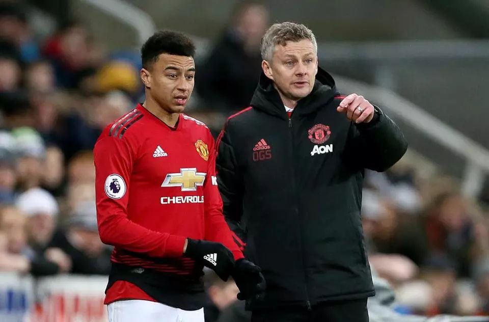 足球风格时 足球风格时